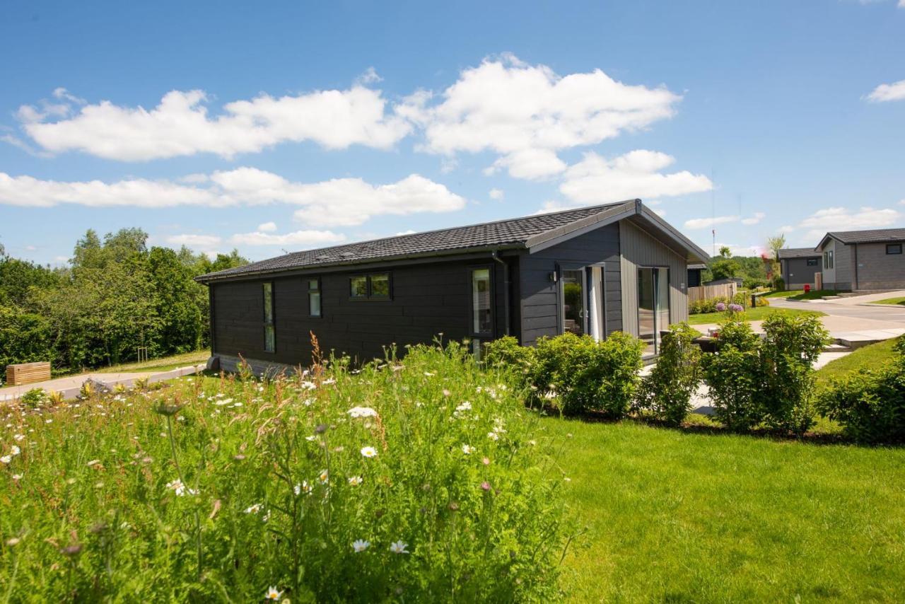 Buttercup Lodge, 33 Roadford Lake Lodges Lifton Esterno foto